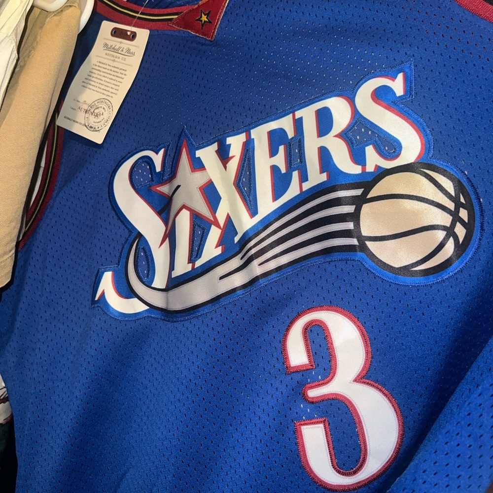 Mitchell & Ness Blue and Red Sixers Game Gear